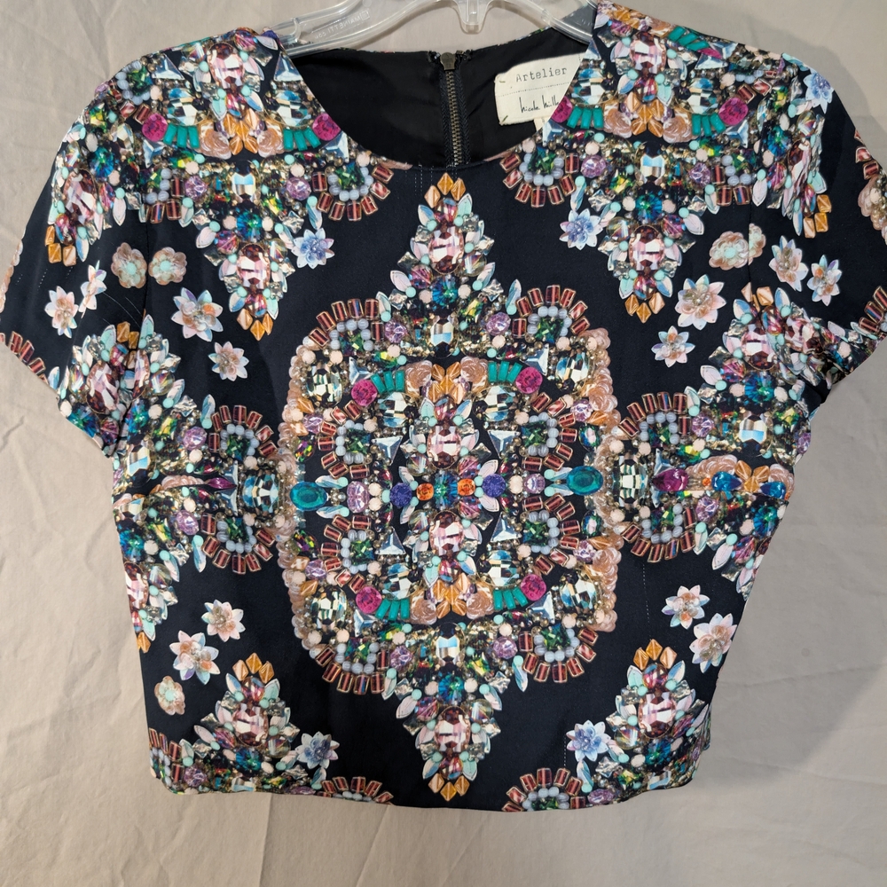 Nicole Miller Black Multicolor Patterned Crop Top